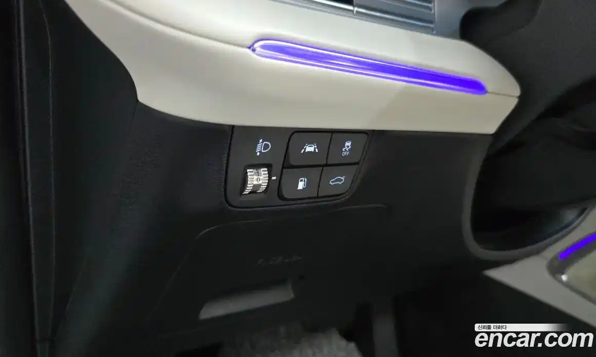Hyundai Grandeur 2022 2.4 автомат (гидро), фото 16