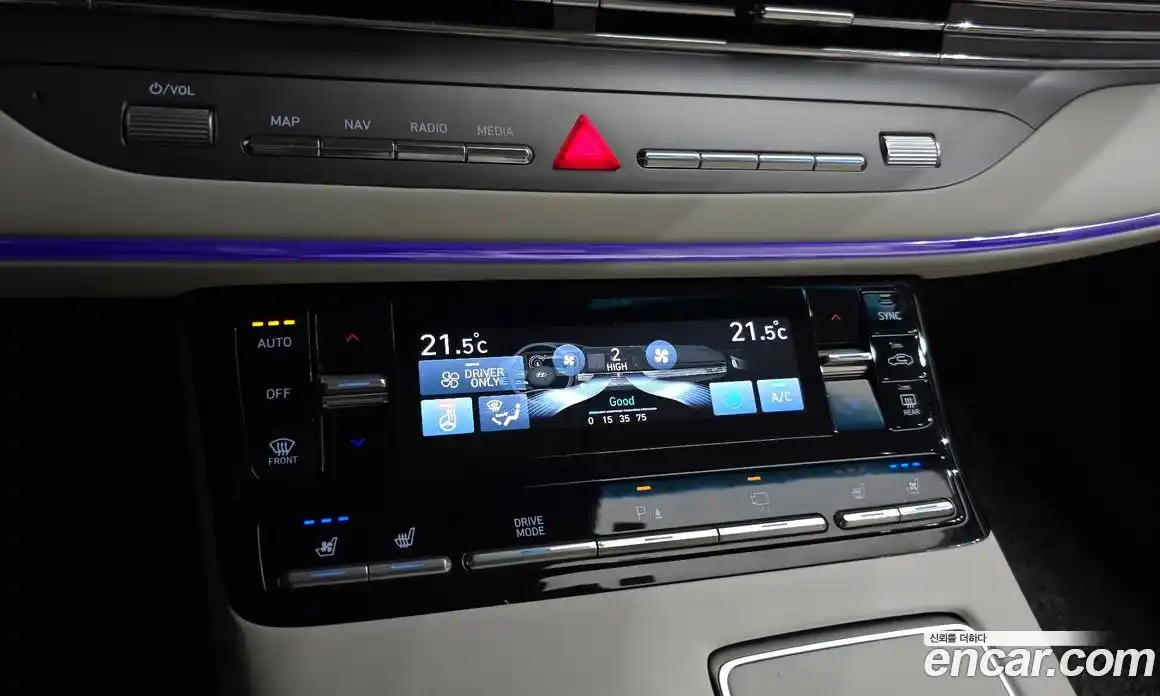 Hyundai Grandeur 2022 2.4 автомат (гидро), фото 23