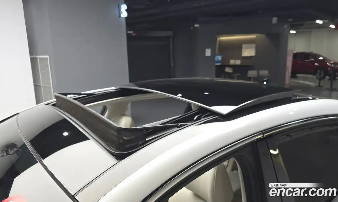 Hyundai Grandeur 2022 2.4 автомат (гидро), фото 27
