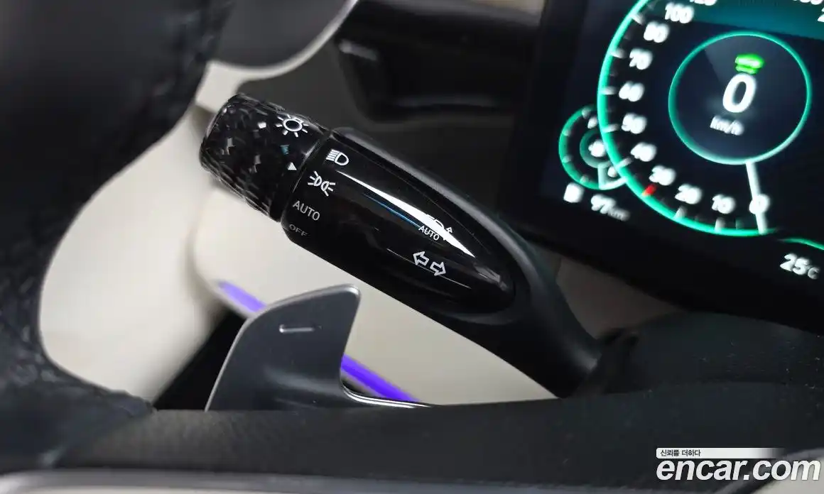 Hyundai Grandeur 2022 2.4 автомат (гидро), фото 28