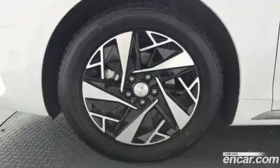 Hyundai Grandeur 2022 2.4 автомат (гидро), миниатюра 5