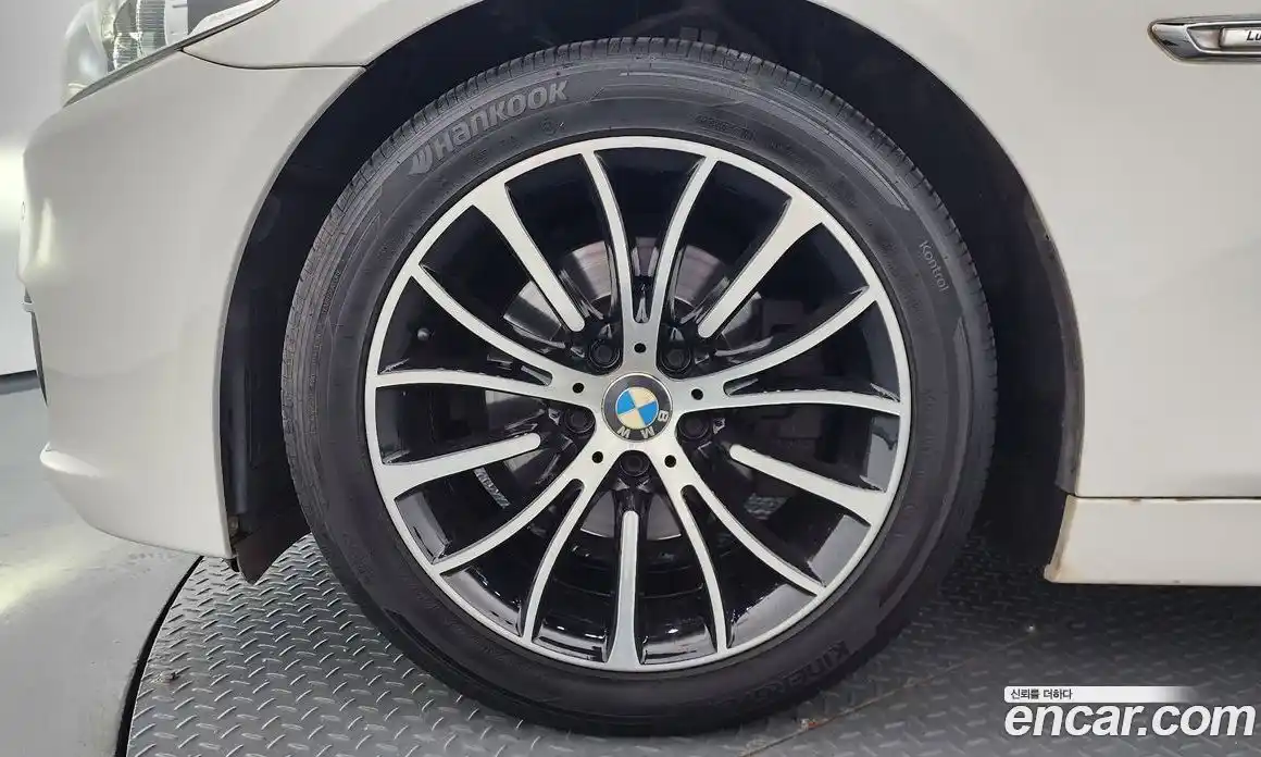 BMW 5 серия 2014 2.0 автомат (гидро), фото 5