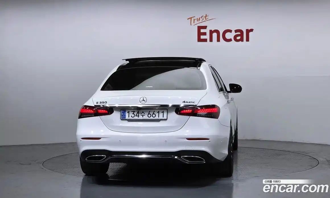Mercedes-Benz E-Class 2021 2.0 автомат (гидро), фото 4