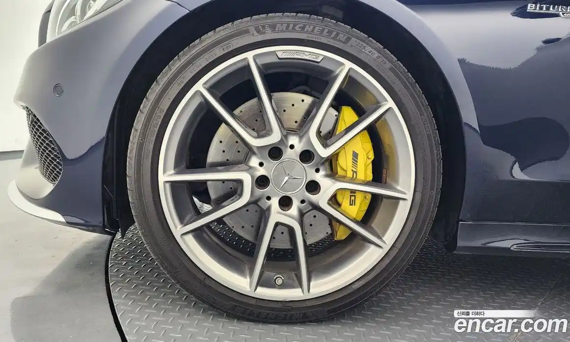 Mercedes-Benz C-Class 2017 3.0 гидро, фото 5 Mercedes-Benz C-Class 2017 3.0 гидро, фото 5