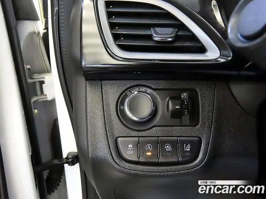 Chevrolet Spark 2018 1.0 автомат (гидро), фото 16