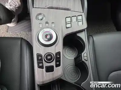 Kia Sportage 2024 2.0 автомат (гидро), миниатюра 9