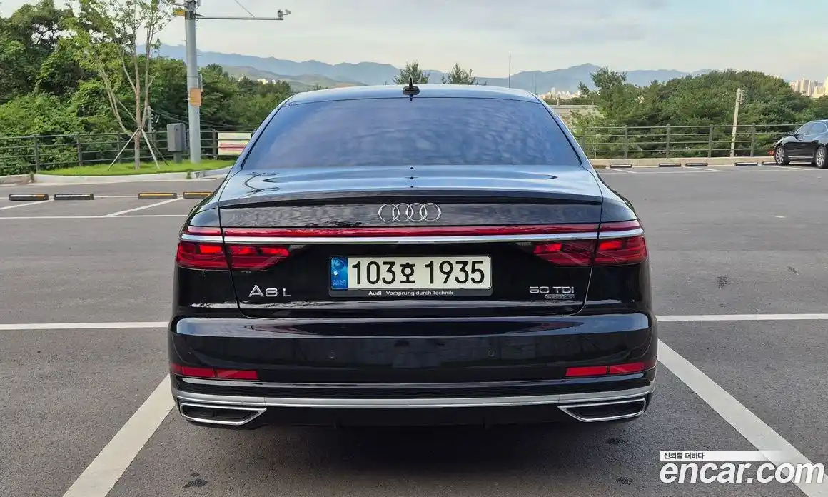 Audi A8 2021 3.0 автомат (гидро), фото 5