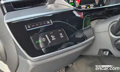 Audi A8 2021 3.0 автомат (гидро), миниатюра 9