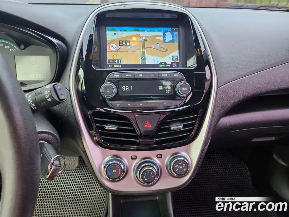 Chevrolet Spark 2016 1.0 автомат (гидро), фото 14