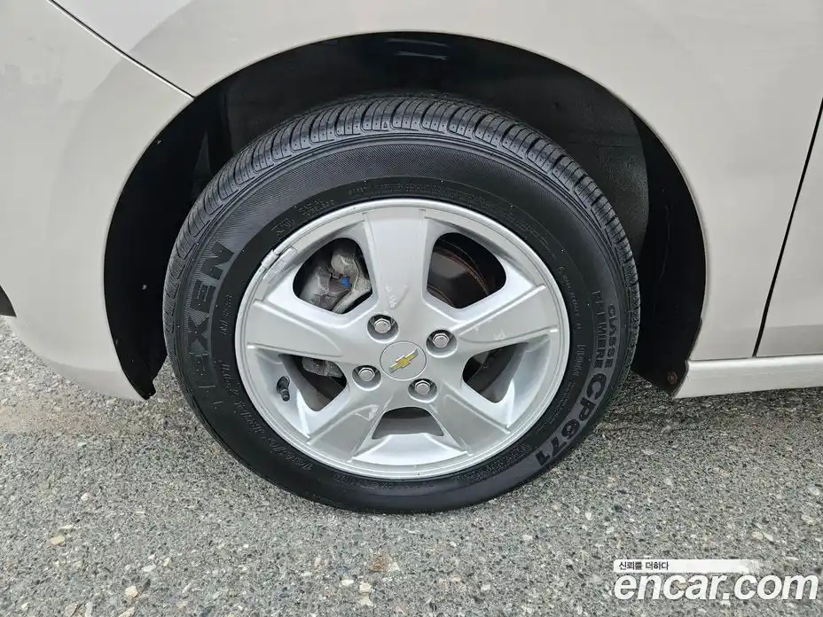 Chevrolet Spark 2016 1.0 автомат (гидро), фото 19