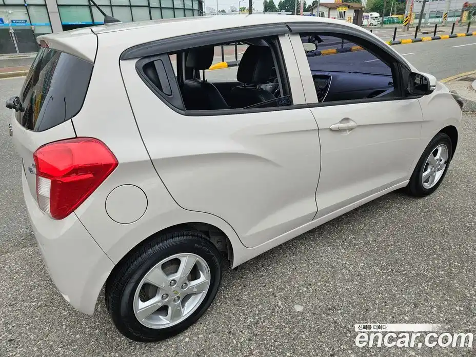 Chevrolet Spark 2016 1.0 автомат (гидро), фото 5