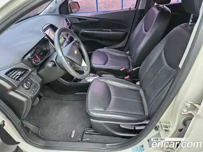 Chevrolet Spark 2016 1.0 автомат (гидро), миниатюра 10
