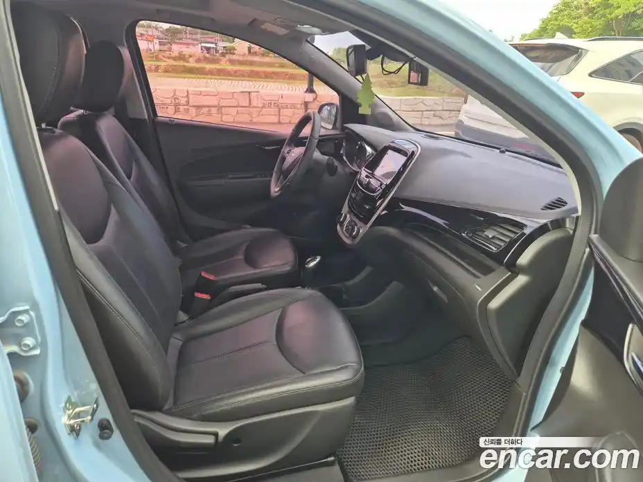Chevrolet Spark 2015 1.0 автомат (гидро), фото 6