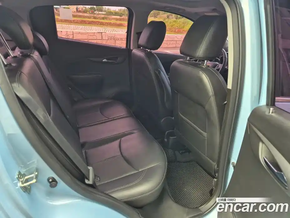 Chevrolet Spark 2015 1.0 автомат (гидро), фото 8