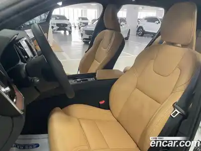 Volvo V60 2026 2.0 автомат (гидро), миниатюра 10