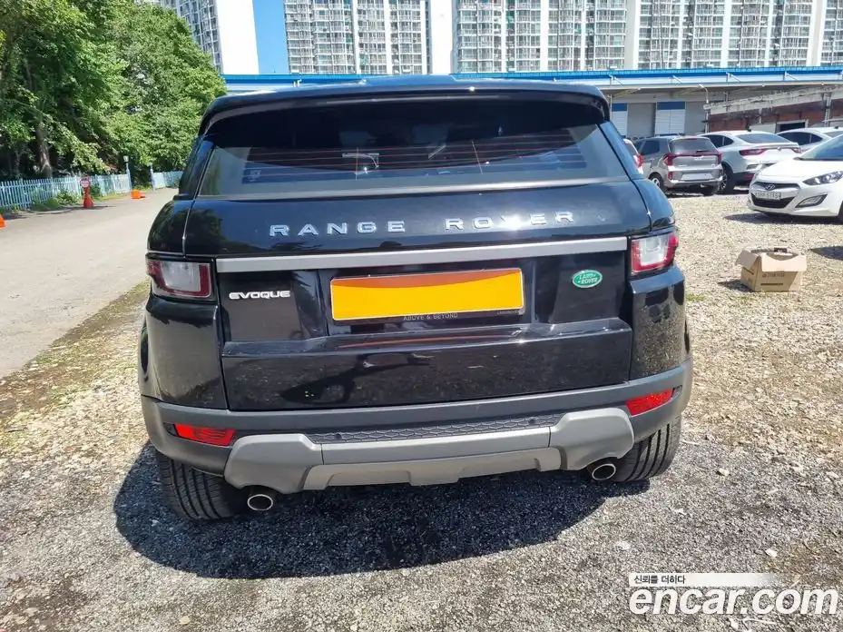 Land Rover Range Rover Evoque 2016 2.0 автомат (гидро), фото 4