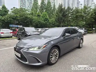 Lexus ES 2020 2.5 автомат (гидро), миниатюра 4 Lexus ES 2020 2.5 автомат (гидро), миниатюра 4