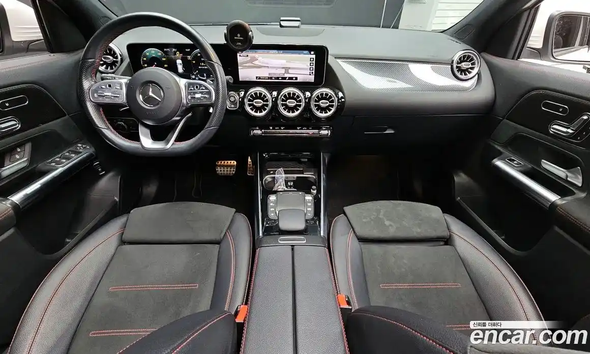 Mercedes-Benz GLA-Class 2020 2.0 гидро, фото 10 Mercedes-Benz GLA-Class 2020 2.0 гидро, фото 10