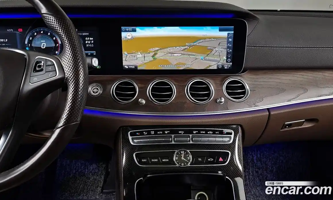 Mercedes-Benz E-Class 2016 2.0 автомат (гидро), фото 15