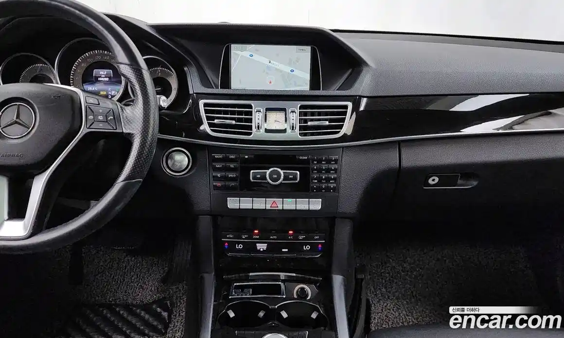 Mercedes-Benz E-Class 2013 2.1 автомат (гидро), фото 19