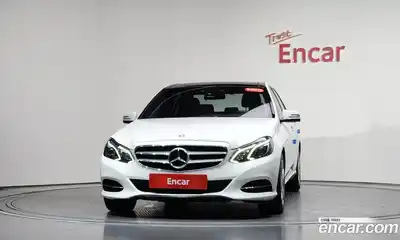 Mercedes-Benz E-Class 2013 2.1 автомат (гидро), миниатюра 2