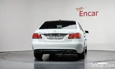 Mercedes-Benz E-Class 2013 2.1 автомат (гидро), миниатюра 3