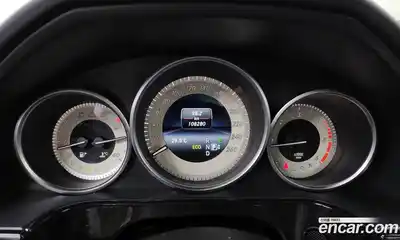 Mercedes-Benz E-Class 2013 2.1 автомат (гидро), миниатюра 10