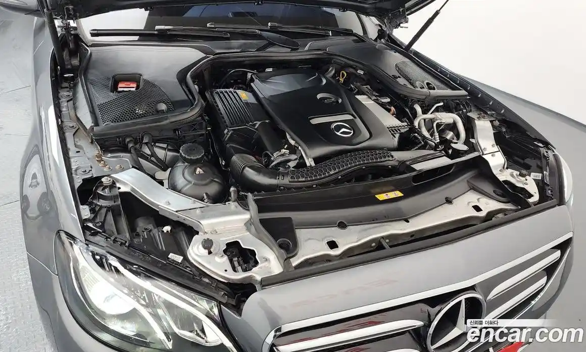 Mercedes-Benz E-Class 2020 2.0 автомат (гидро), фото 6