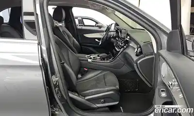 Mercedes-Benz GLC-Class 2018 2.0 гидро, миниатюра 11 Mercedes-Benz GLC-Class 2018 2.0 гидро, миниатюра 11