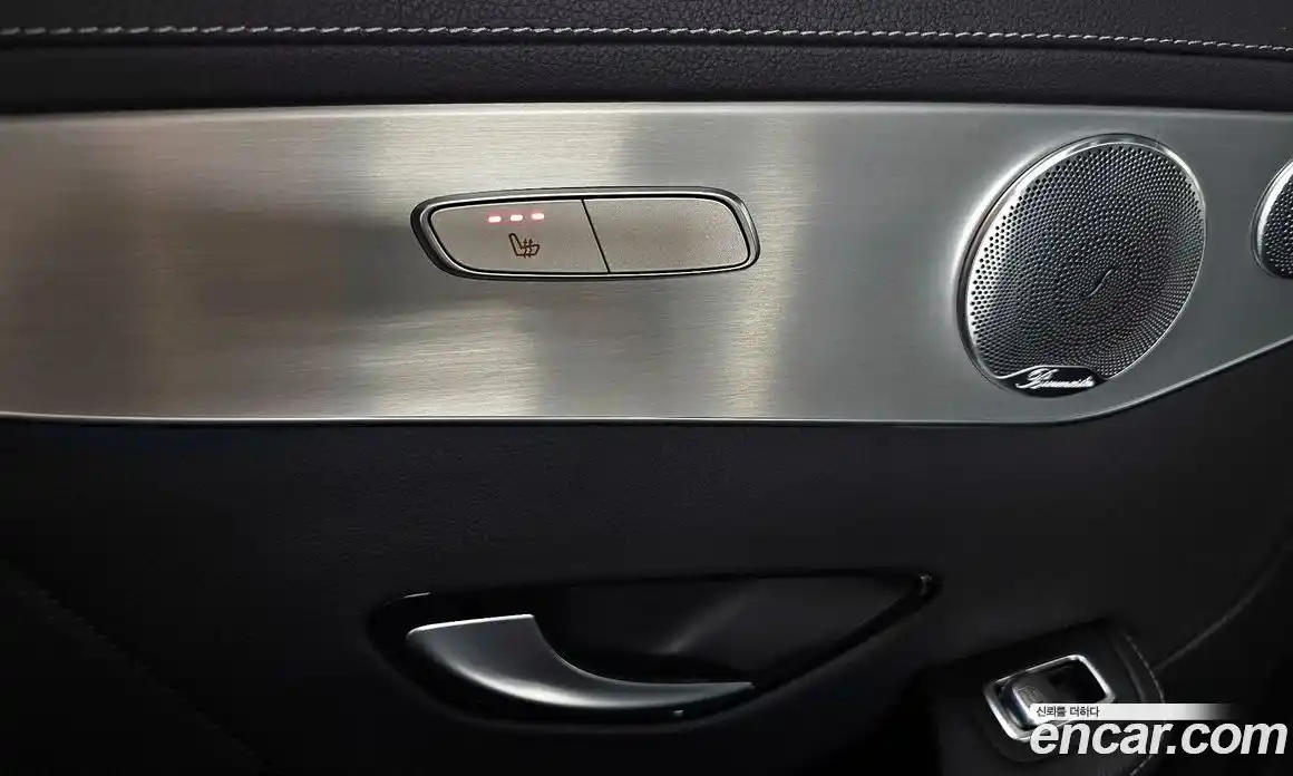 Mercedes-Benz GLC-Class 2018 2.0 гидро, фото 18 Mercedes-Benz GLC-Class 2018 2.0 гидро, фото 18