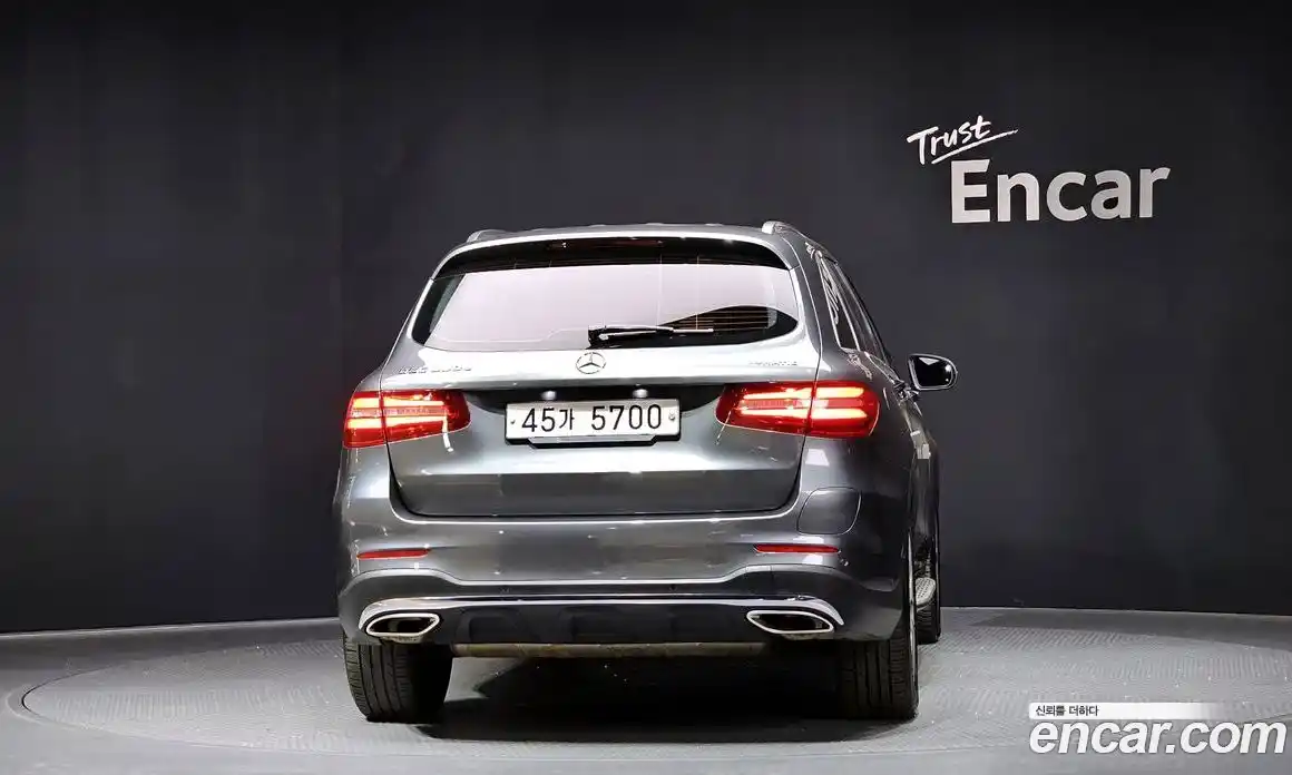 Mercedes-Benz GLC-Class 2018 2.0 гидро, фото 4 Mercedes-Benz GLC-Class 2018 2.0 гидро, фото 4