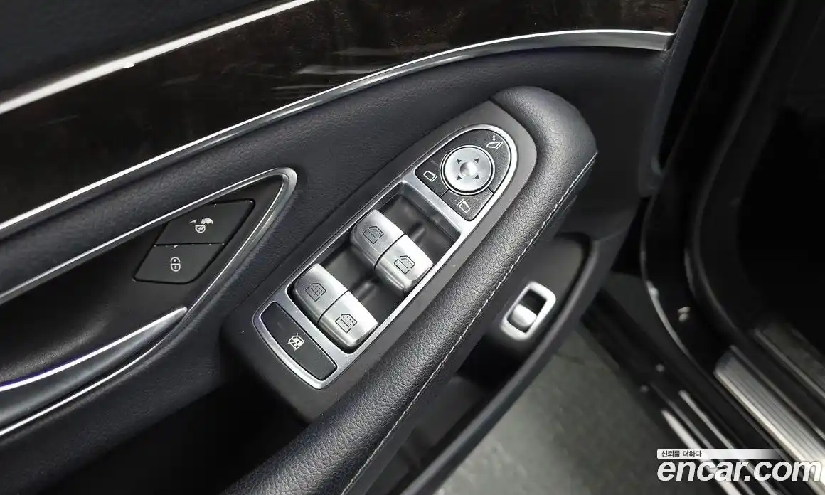 Mercedes-Benz S-Class 2015 3.0 гидро, фото 26 Mercedes-Benz S-Class 2015 3.0 гидро, фото 26