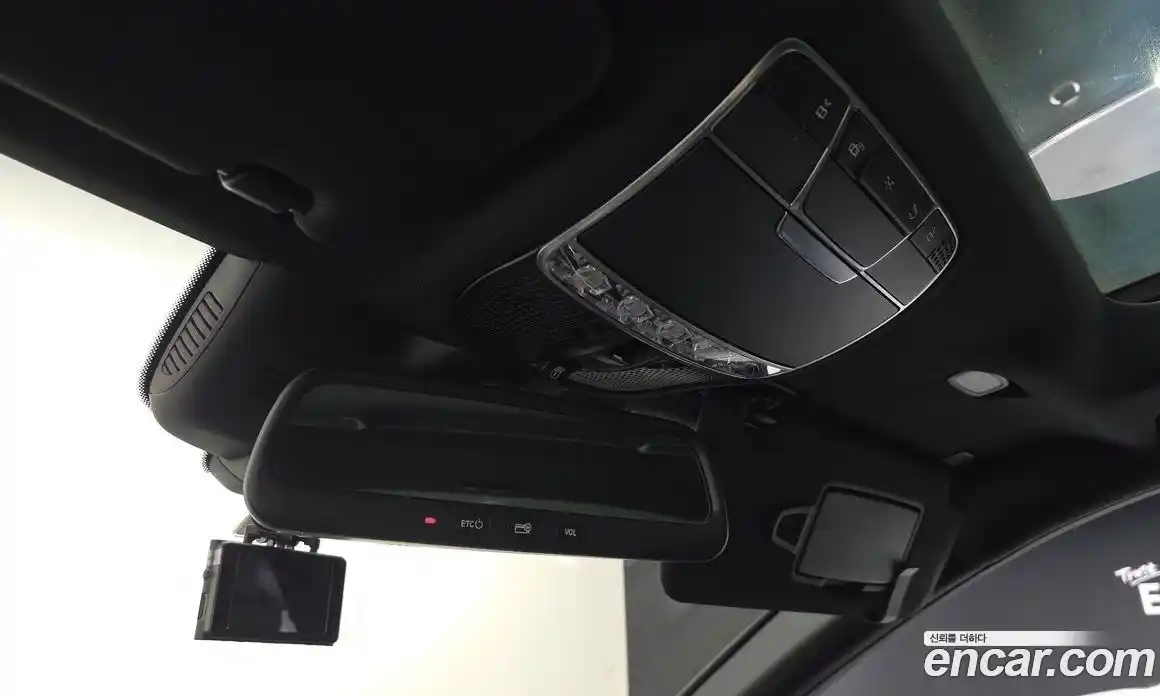 Mercedes-Benz S-Class 2015 3.0 гидро, фото 28 Mercedes-Benz S-Class 2015 3.0 гидро, фото 28