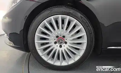 Mercedes-Benz S-Class 2015 3.0 гидро, миниатюра 4 Mercedes-Benz S-Class 2015 3.0 гидро, миниатюра 4