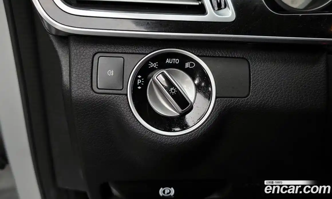 Mercedes-Benz E-Class 2014 2.1 автомат (гидро), фото 17