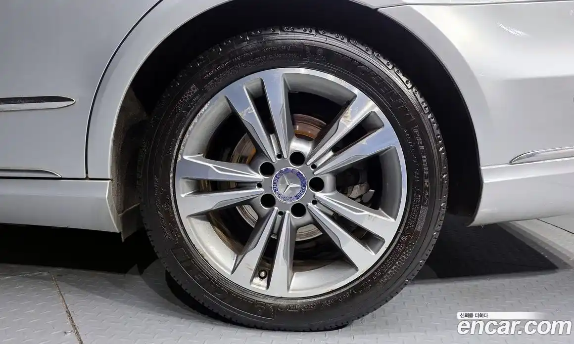 Mercedes-Benz E-Class 2014 2.1 автомат (гидро), фото 5