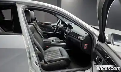 Mercedes-Benz E-Class 2014 2.1 автомат (гидро), миниатюра 10