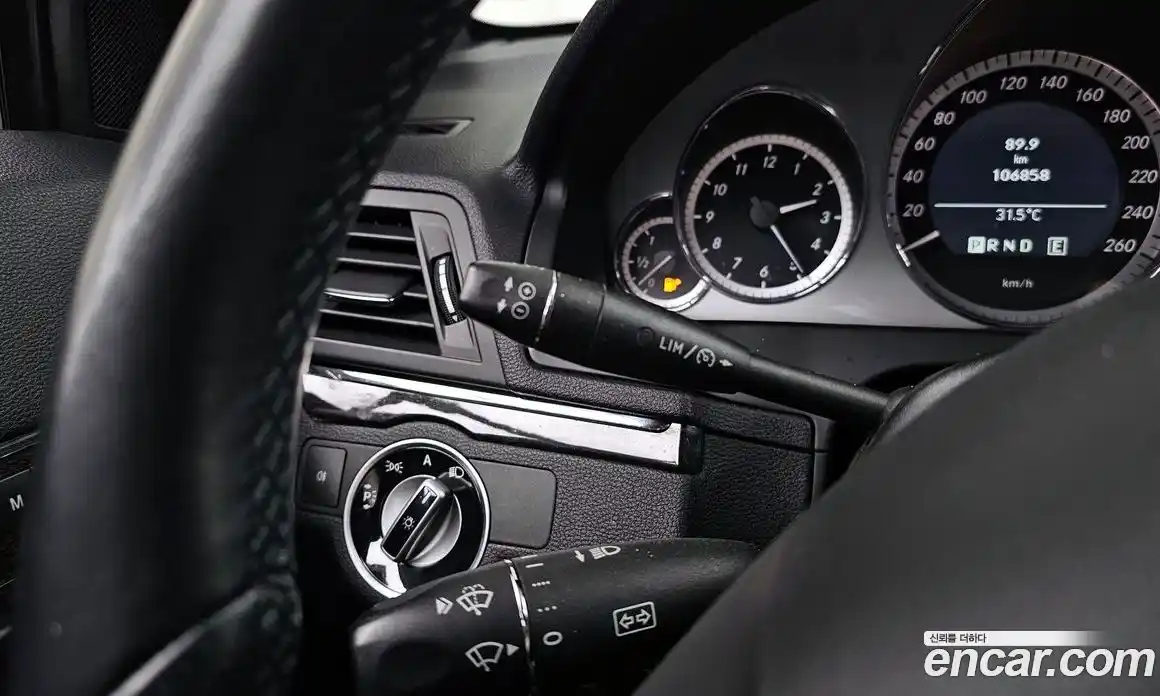 Mercedes-Benz E-Class 2011 3.5 автомат (гидро), фото 18