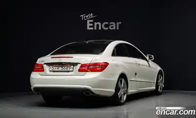 Mercedes-Benz E-Class 2011 3.5 автомат (гидро), миниатюра 2
