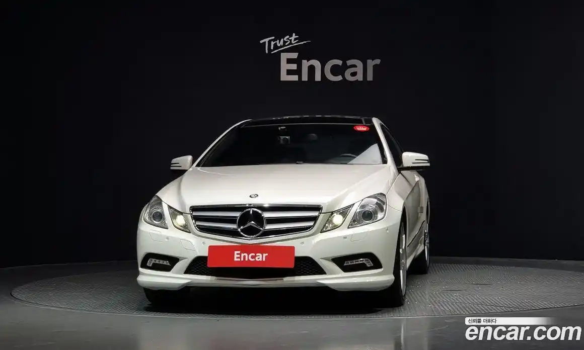 Mercedes-Benz E-Class 2011 3.5 автомат (гидро), фото 3