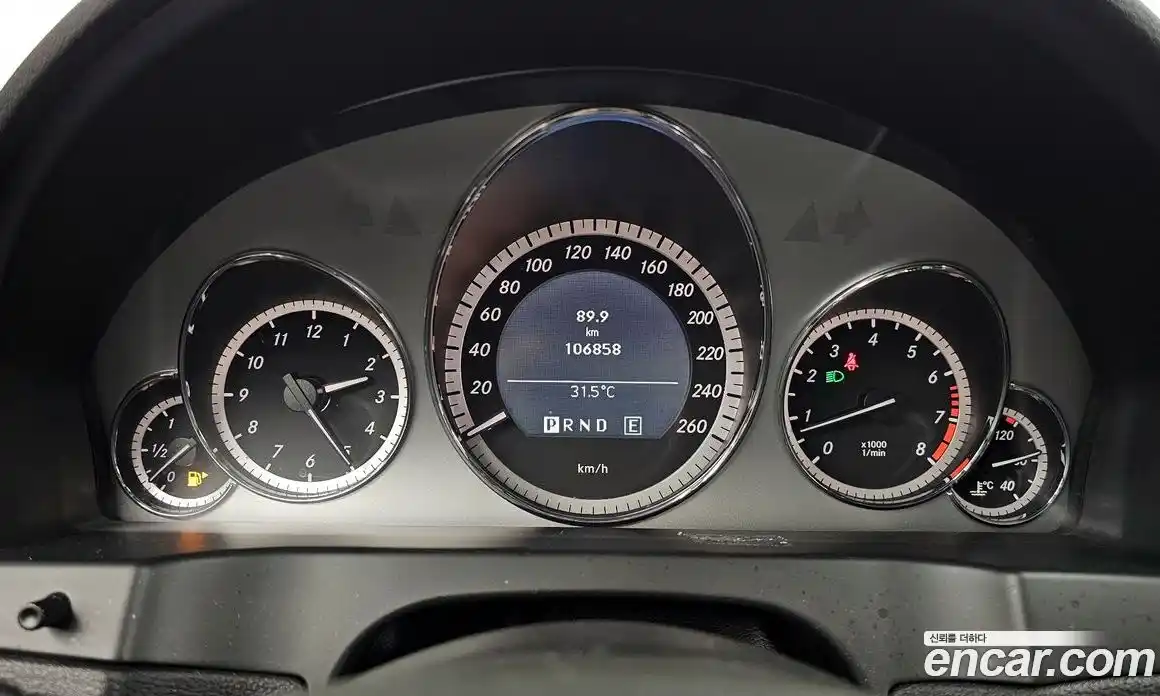 Mercedes-Benz E-Class 2011 3.5 автомат (гидро), фото 8