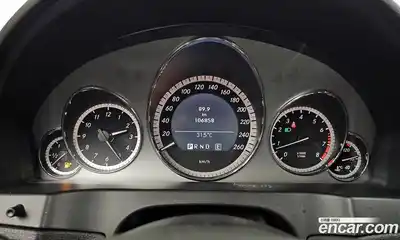 Mercedes-Benz E-Class 2011 3.5 автомат (гидро), миниатюра 8