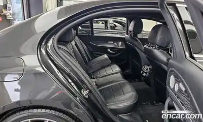 Mercedes-Benz E-Class 2021 2.0 автомат (гидро), миниатюра 12
