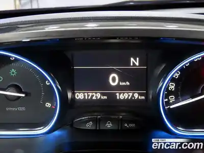 Peugeot 2008 2015 1.6 автомат (гидро), миниатюра 8
