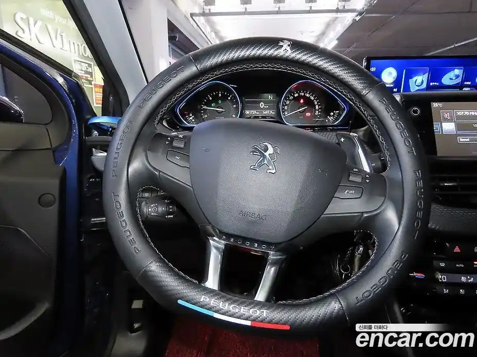Peugeot 2008 2015 1.6 автомат (гидро), фото 9