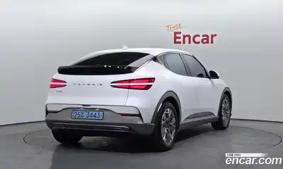 Genesis GV60 2022 0.1 автомат (гидро), миниатюра 2