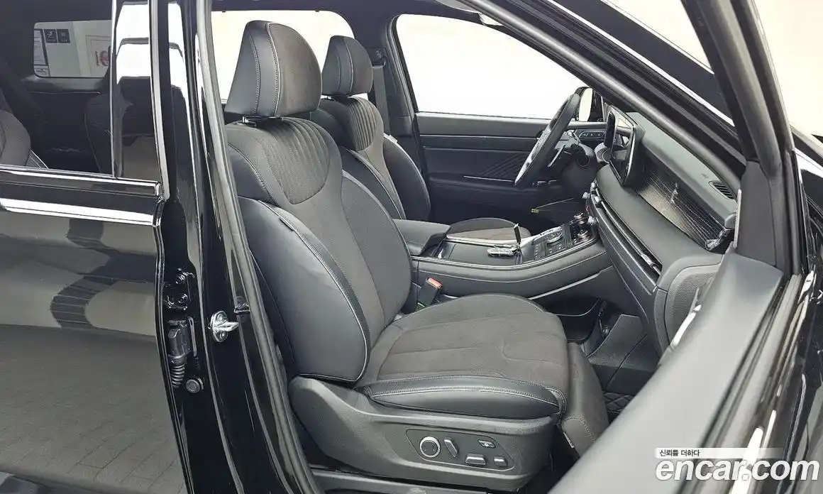 Hyundai Palisade 2024 3.8 автомат (гидро), фото 16