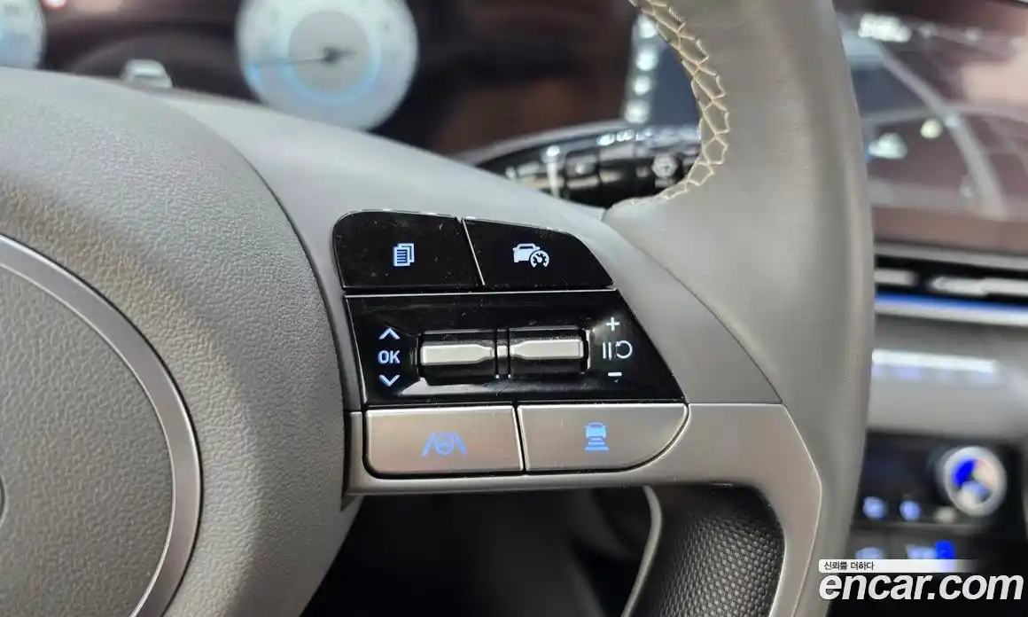 Hyundai Avante 2024 1.6 автомат (гидро), фото 24