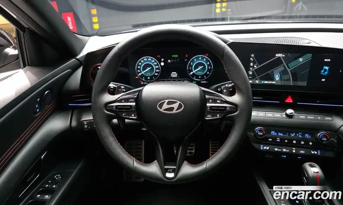 Hyundai Avante 2024 1.6 автомат (гидро), фото 19