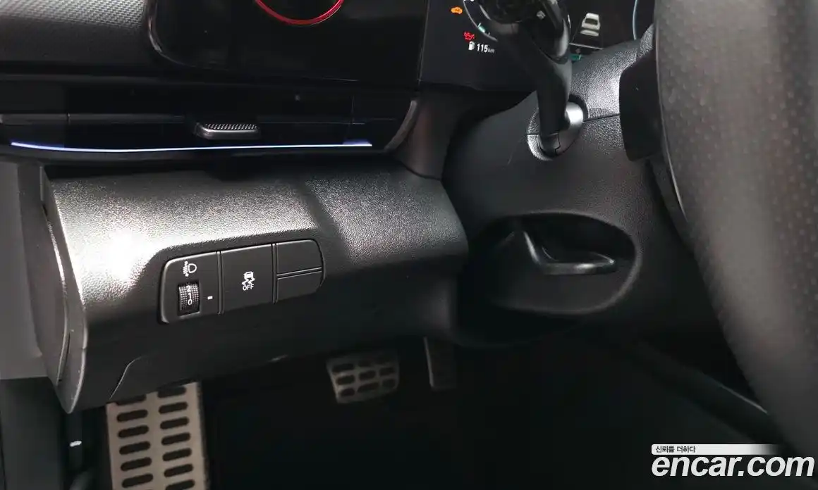 Hyundai Avante 2024 1.6 автомат (гидро), фото 31